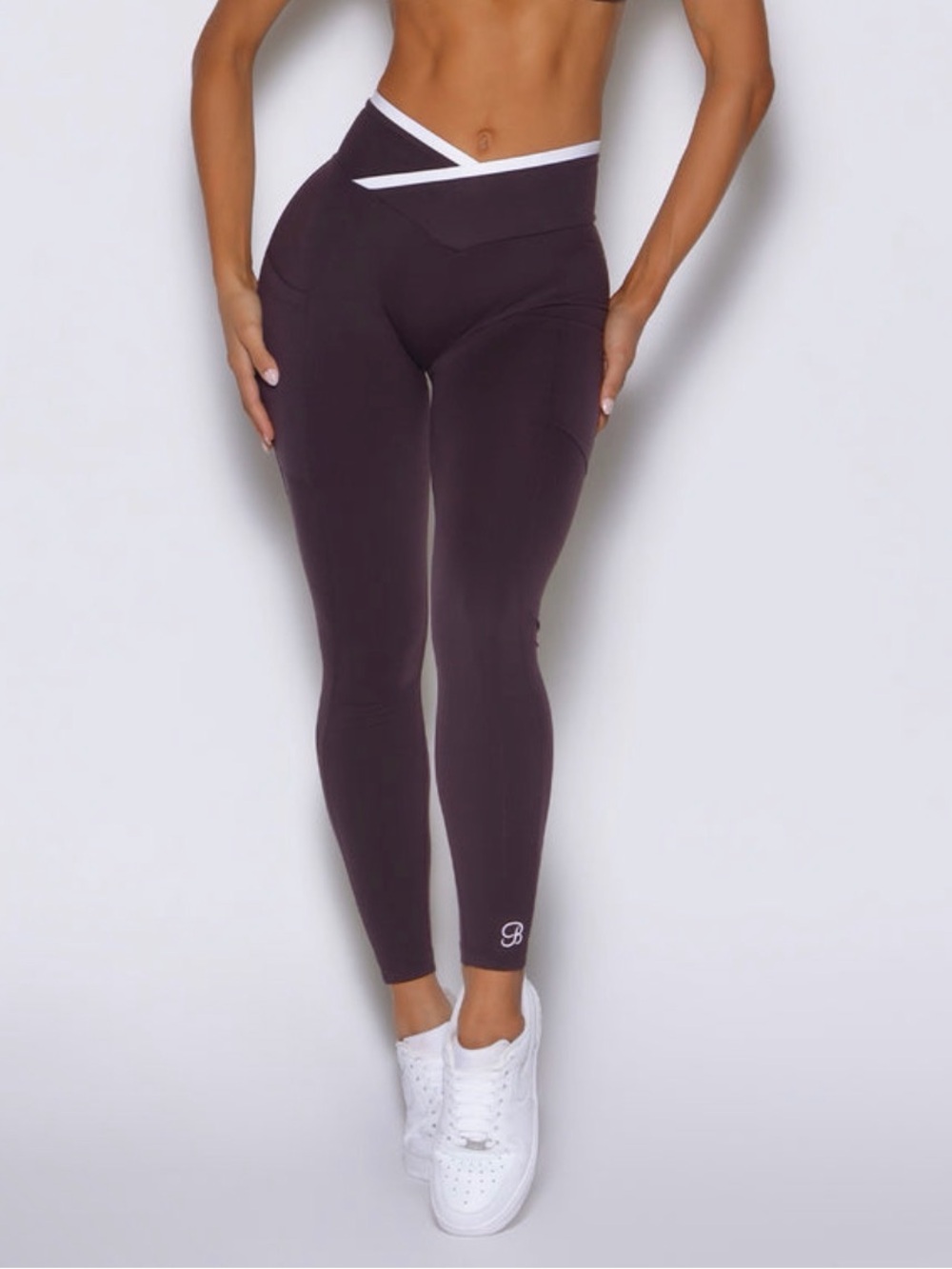 Bombshell Sportswear Contour Leggings Small Black Orchid